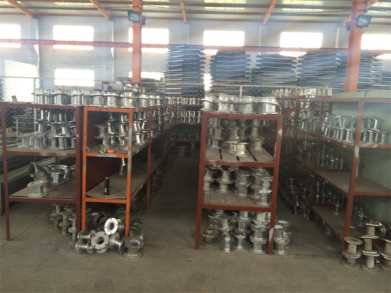 水箱法蘭水口圖片