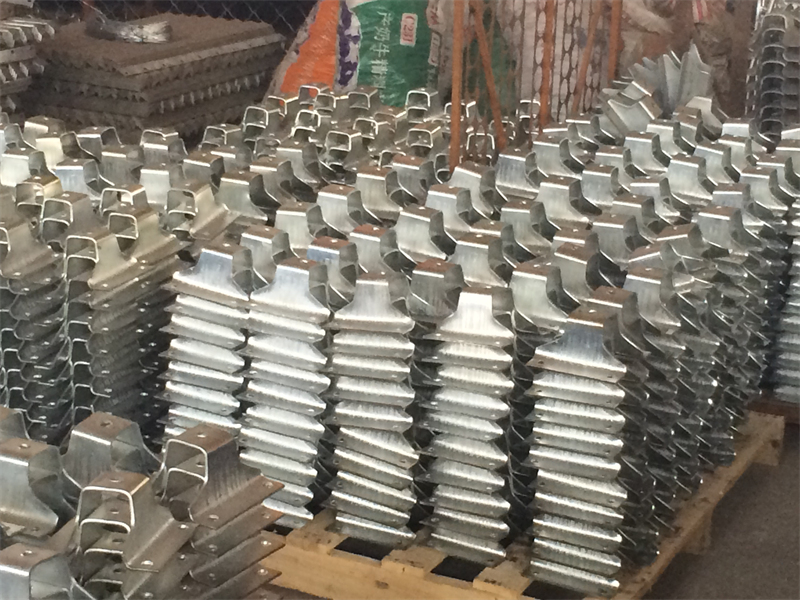 玻璃鋼水箱內(nèi)拉板圖片